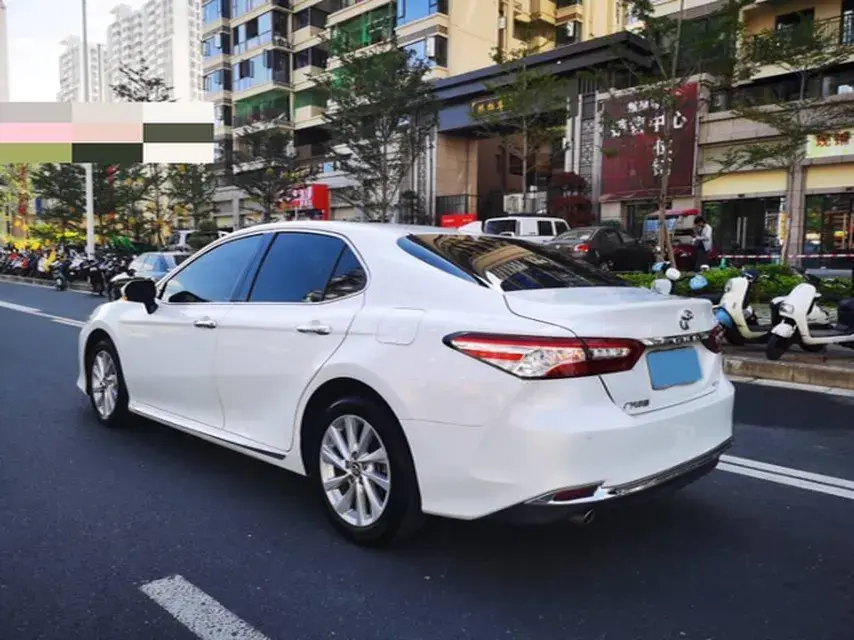 2023 TOYOTA CAMRY thumbnail 4