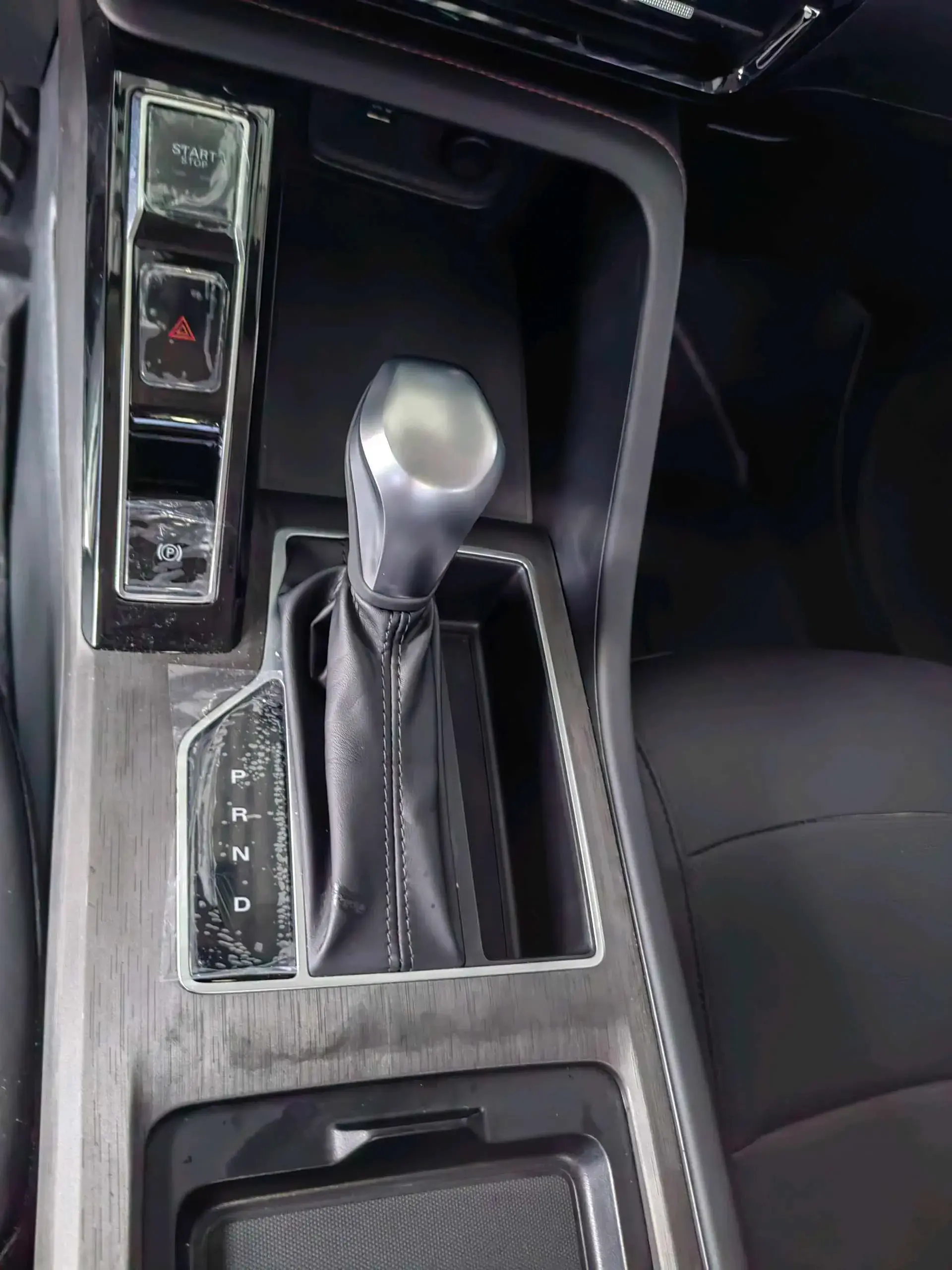 2023 ROEWE I5 thumbnail 4