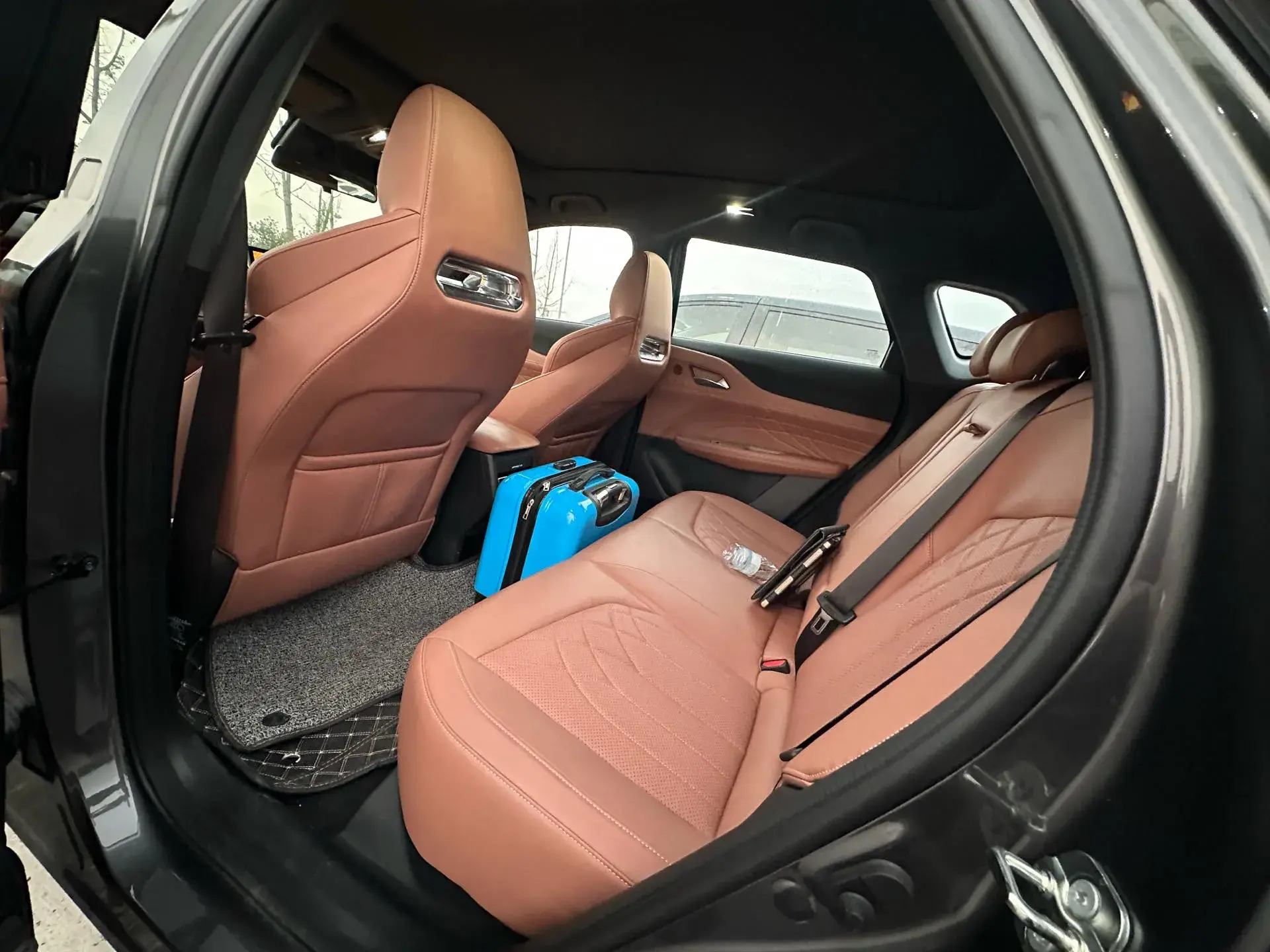 2024 CHANGAN UNI-Z thumbnail 4