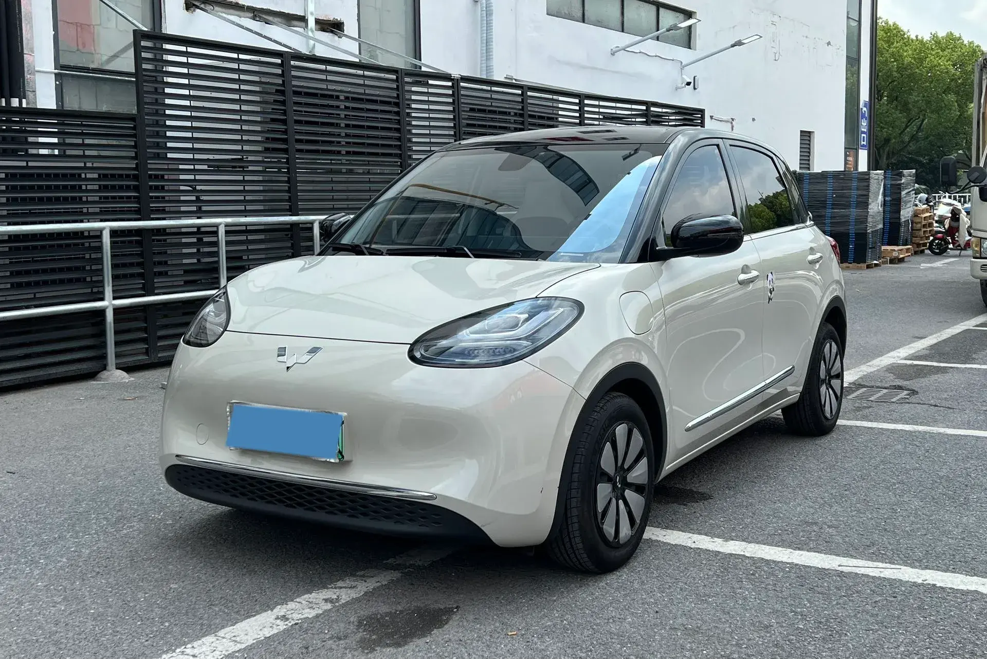 2023 WULING BINGUO view 1