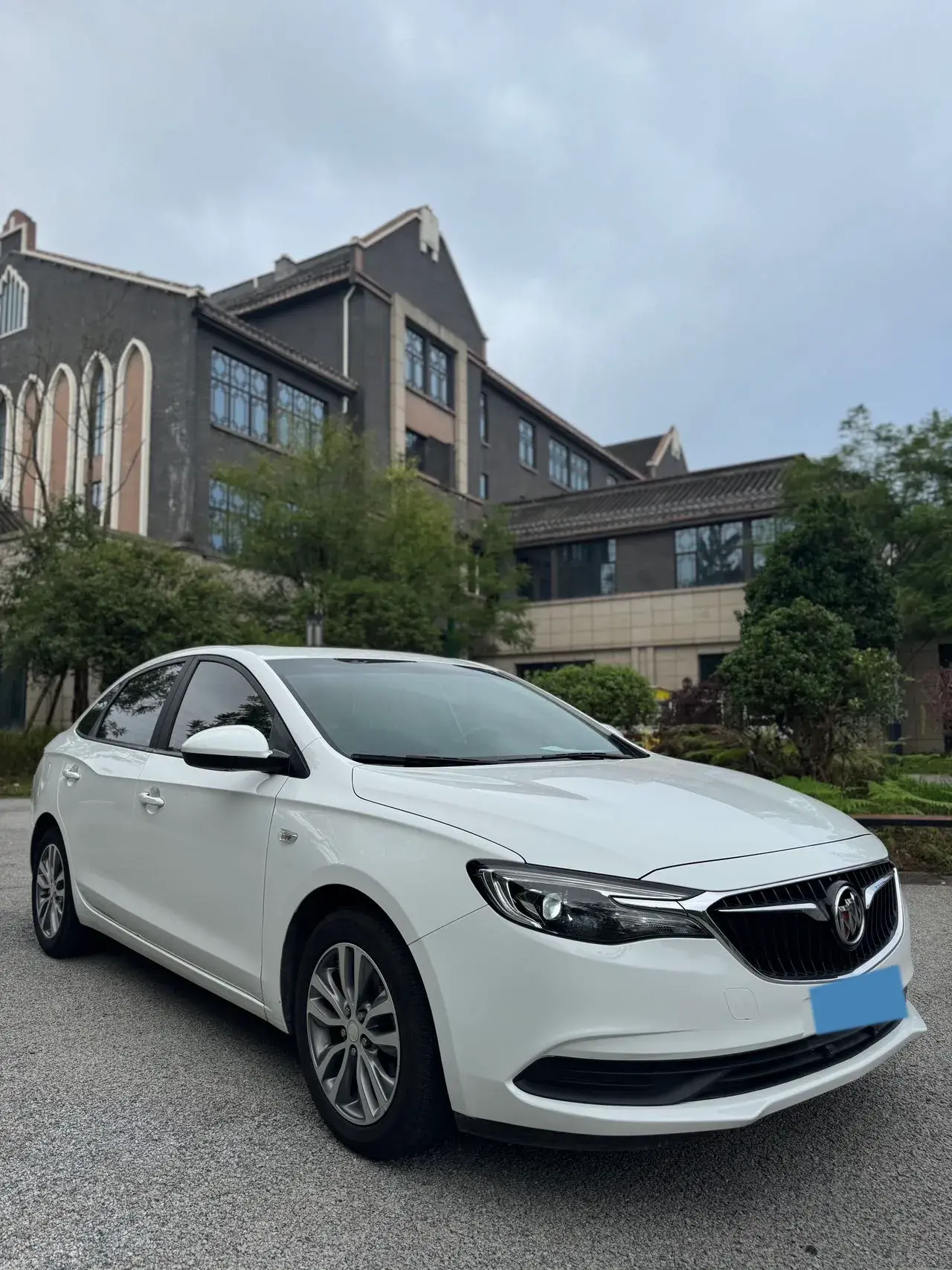 2019 BUICK EXCELLE thumbnail 2