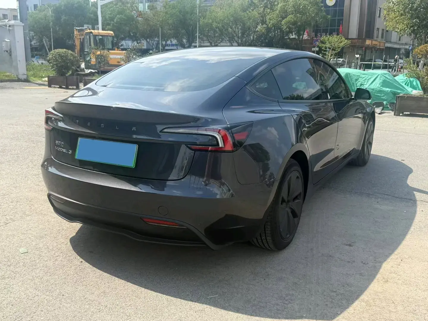 2023 TESLA MODEL thumbnail 3