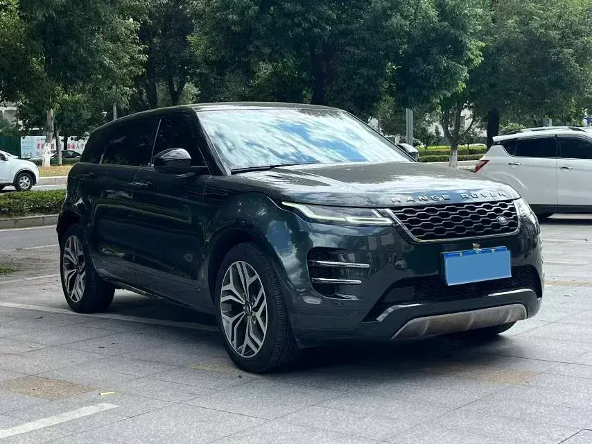 2021 LAND ROVER thumbnail 3