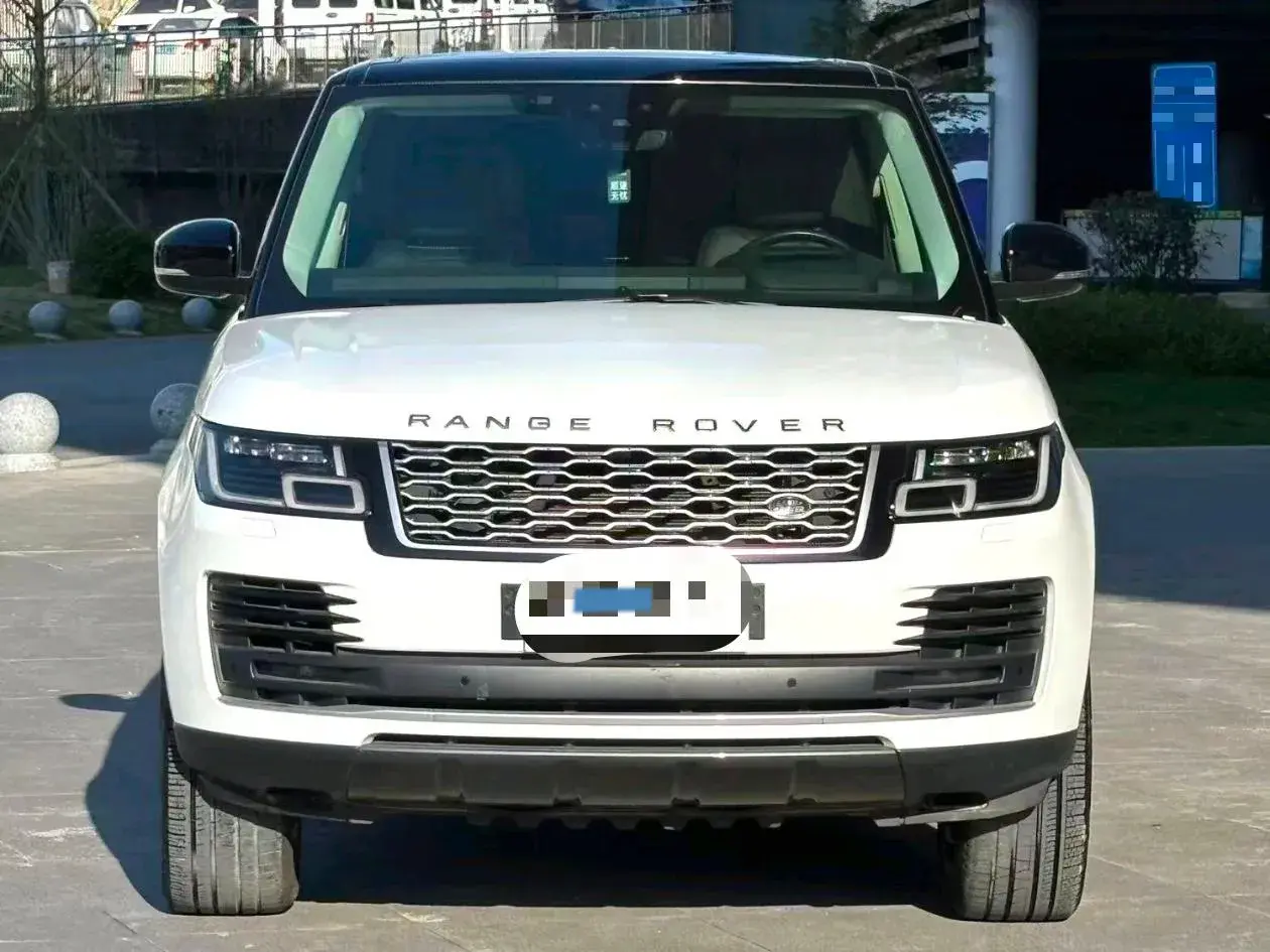 2018 LAND ROVER thumbnail 2