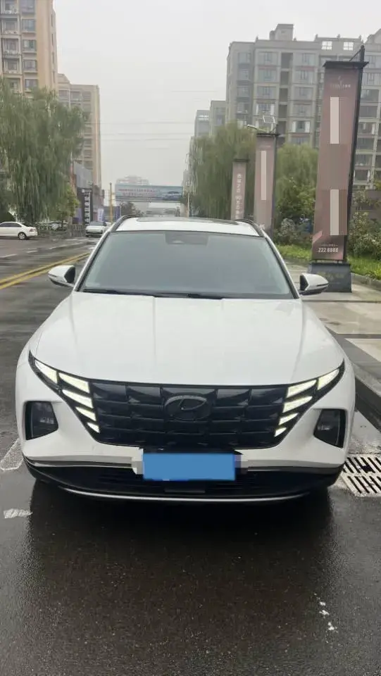 2023 HYUNDAI TUCSON thumbnail 2