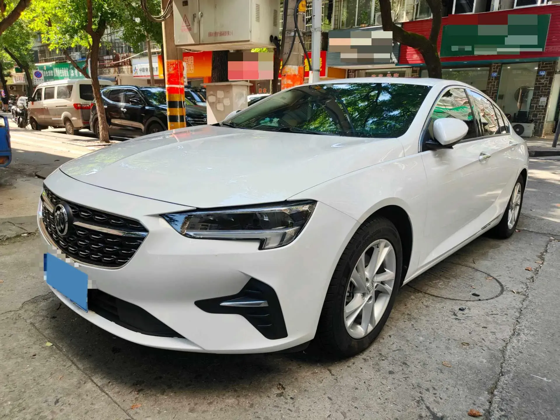 2020 BUICK REGAL view 1