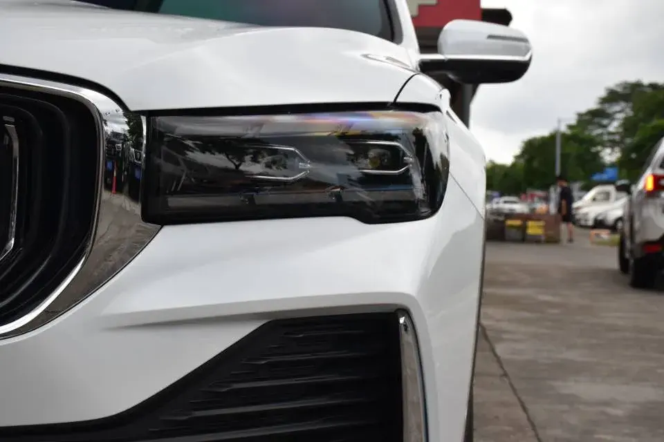 2021 GEELY MONJARO thumbnail 4