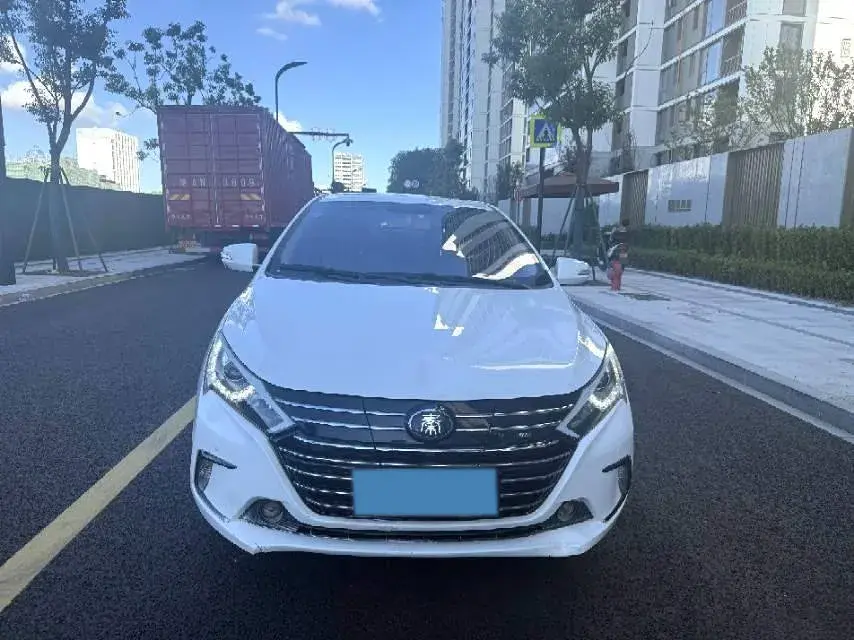 2018 BYD QIN thumbnail 2