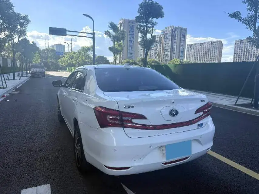 2018 BYD QIN thumbnail 3