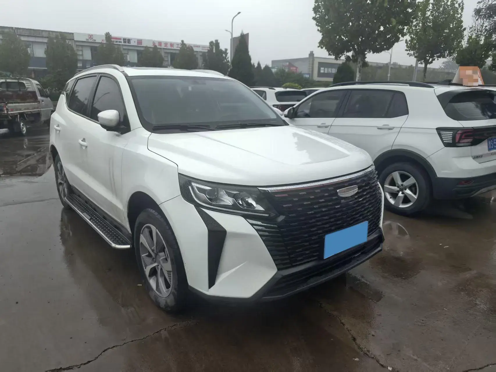 2024 GEELY OKAVANGOPRO thumbnail 2