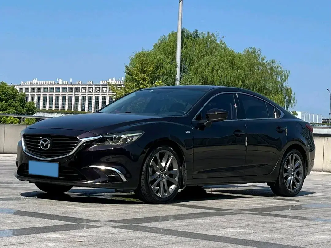 2018 MAZDA ATENZA view 1