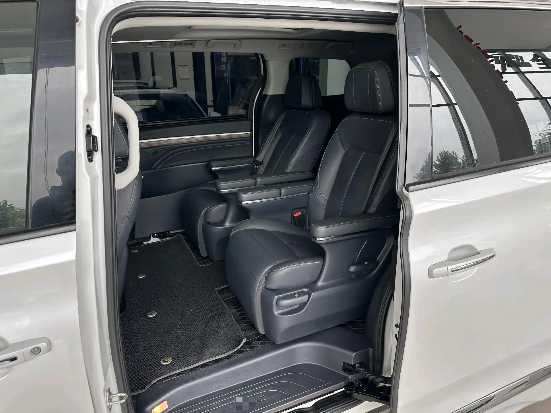 2023 GAC TRUMPCHI thumbnail 2