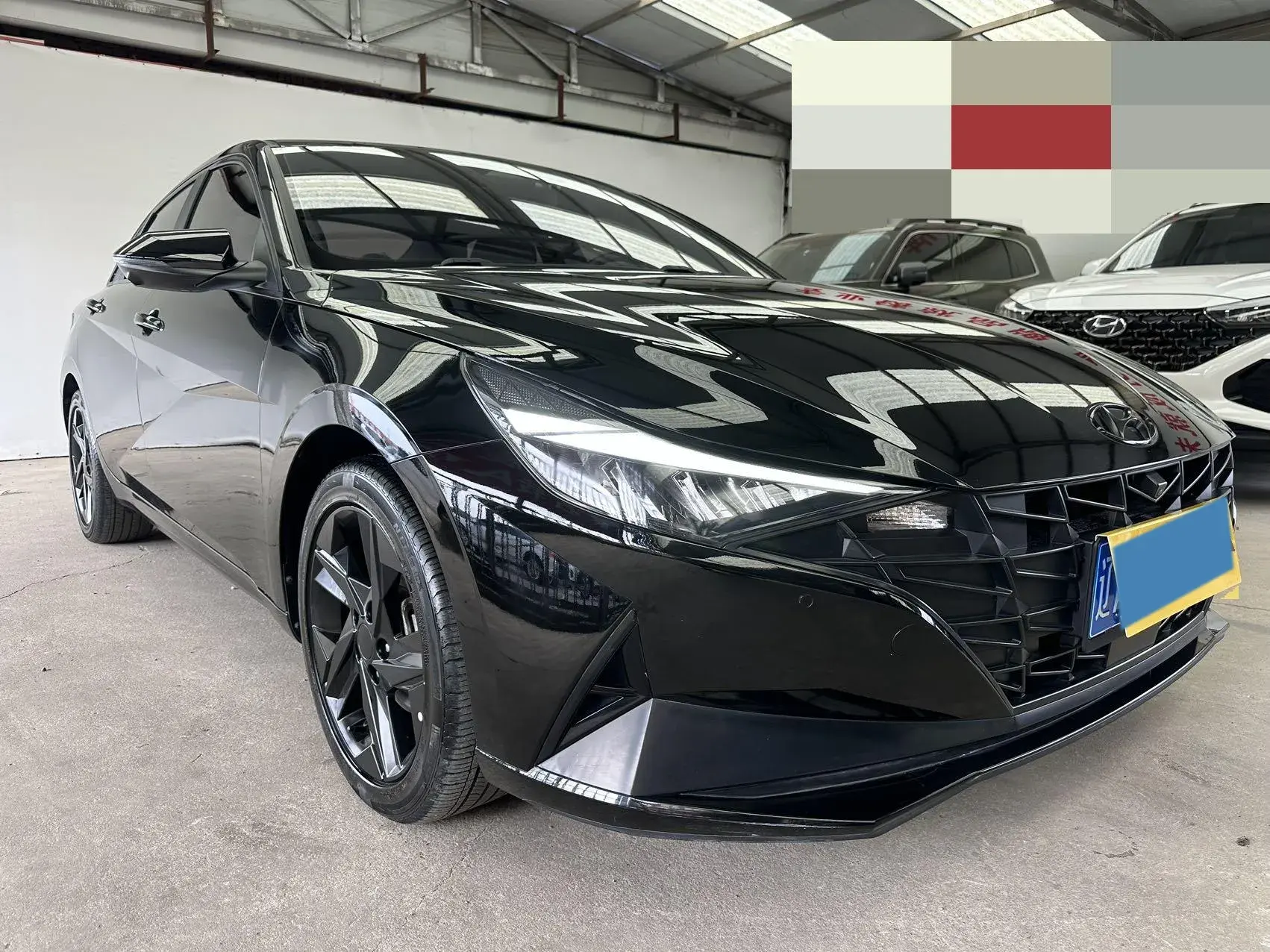 2021 HYUNDAI ELANTRA thumbnail 3