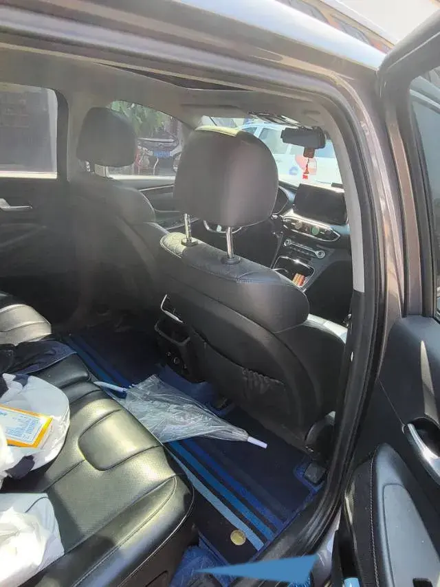 2023 HYUNDAI SANTAFE thumbnail 3