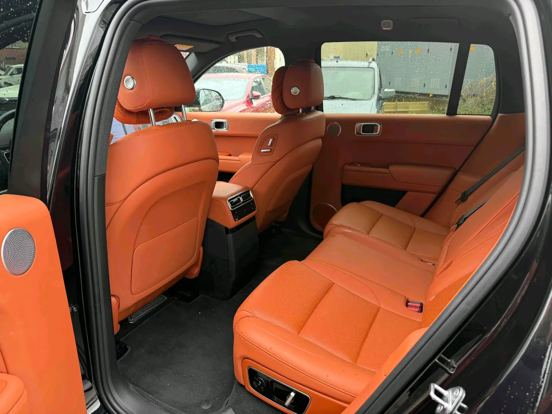 2025 LI L7 thumbnail 4