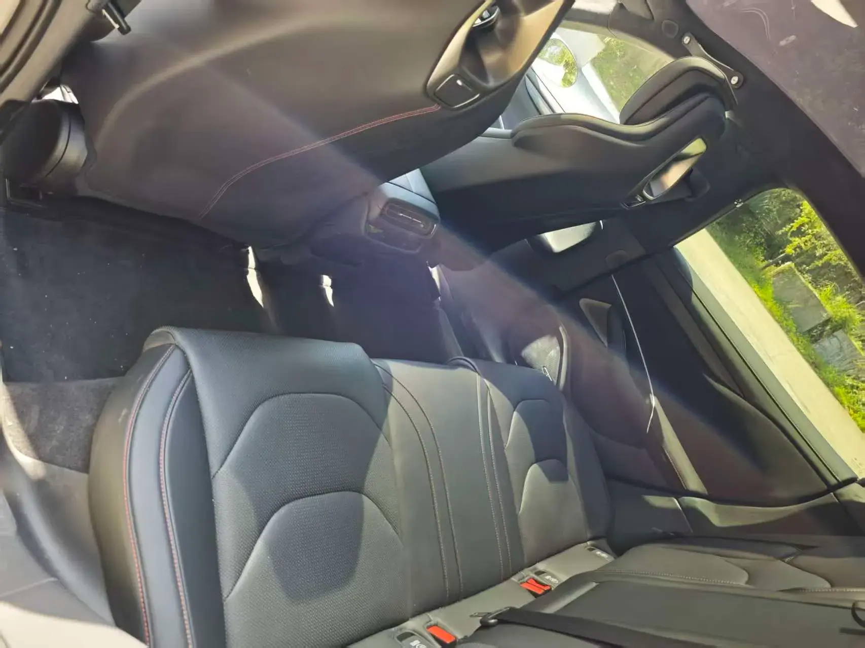 2024 MI SU7 thumbnail 4