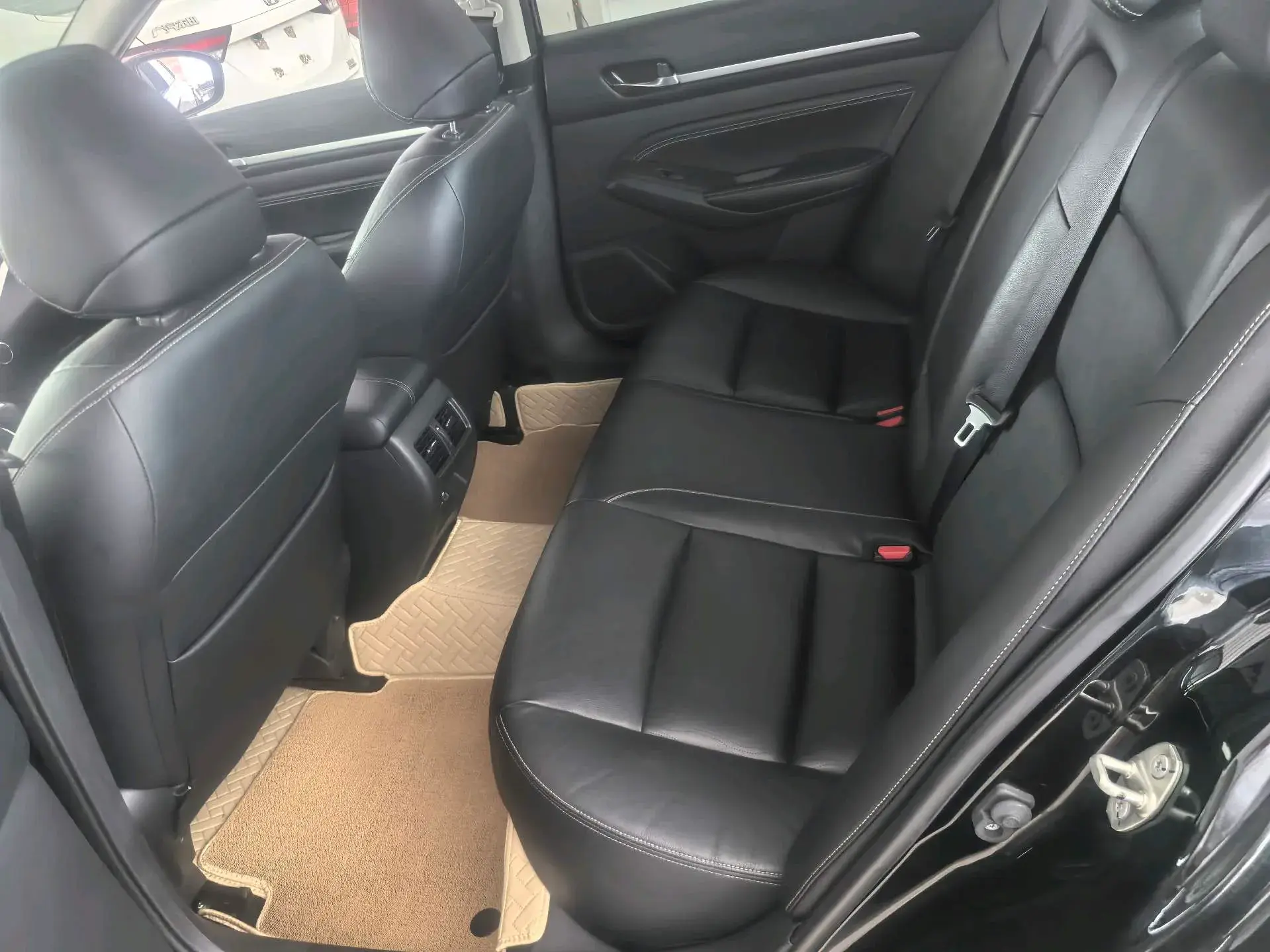 2021 NISSAN TEANA thumbnail 4