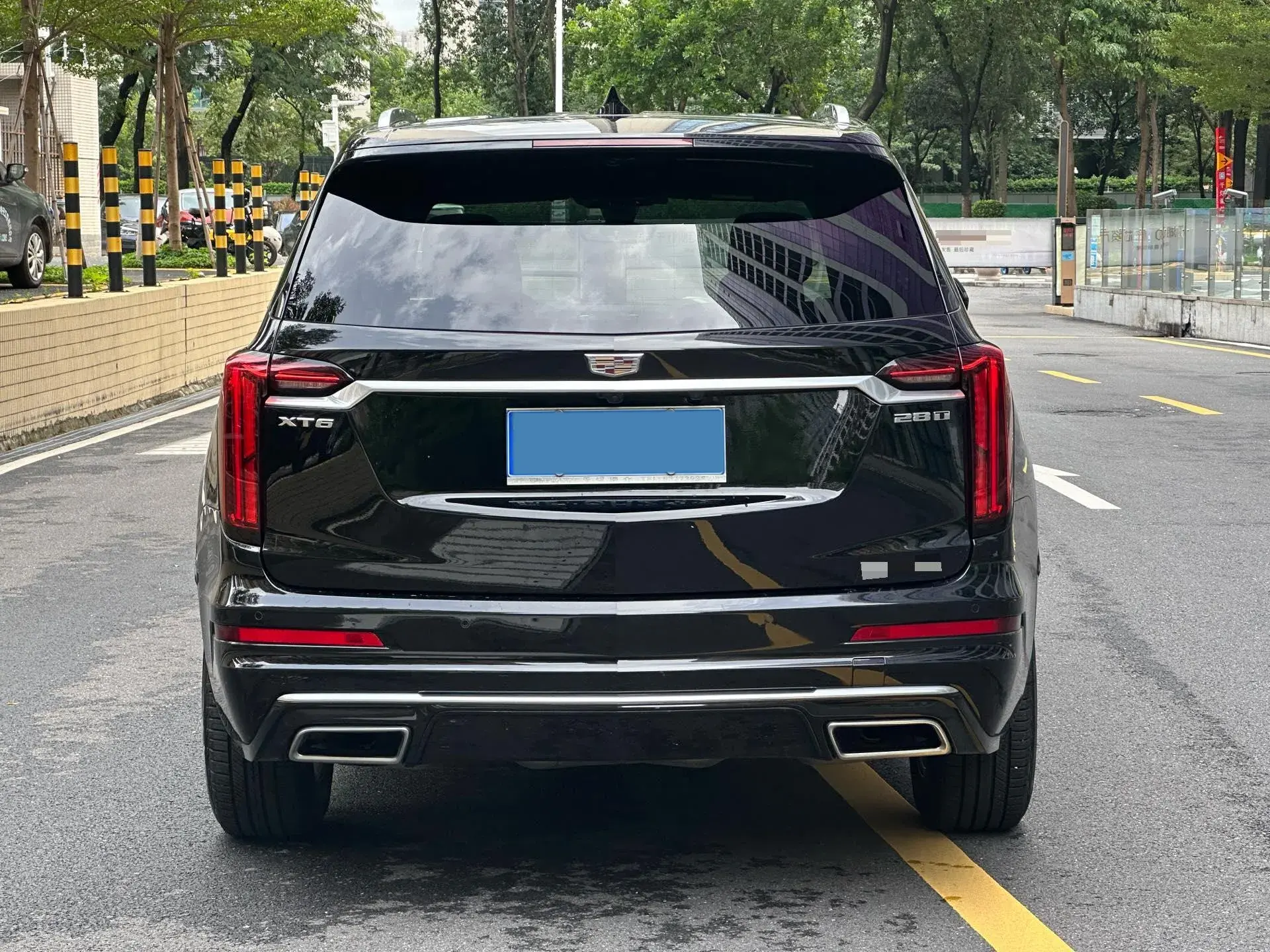 2021 CADILLAC XT6 thumbnail 4