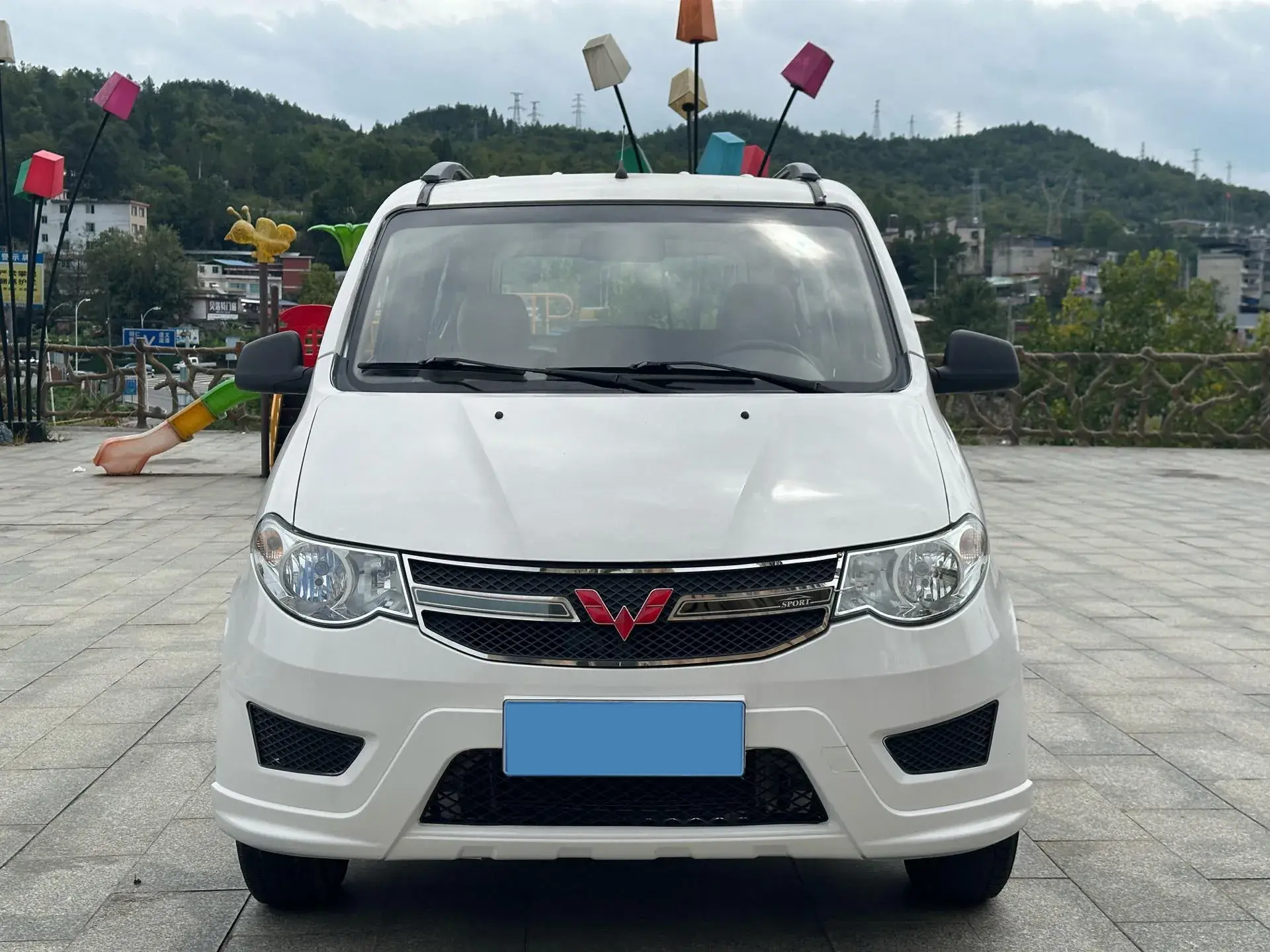 2018 WULING HONGGUANG thumbnail 2