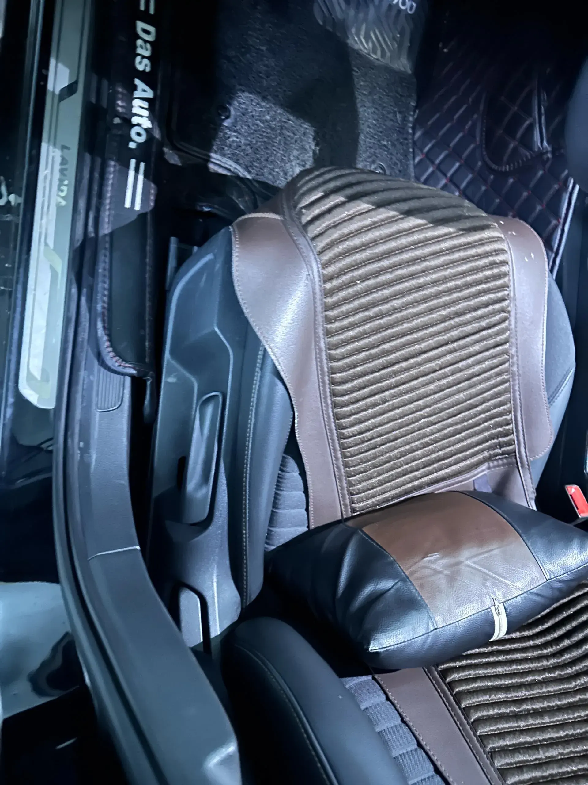 2018 VOLKSWAGEN LAVIDA thumbnail 3