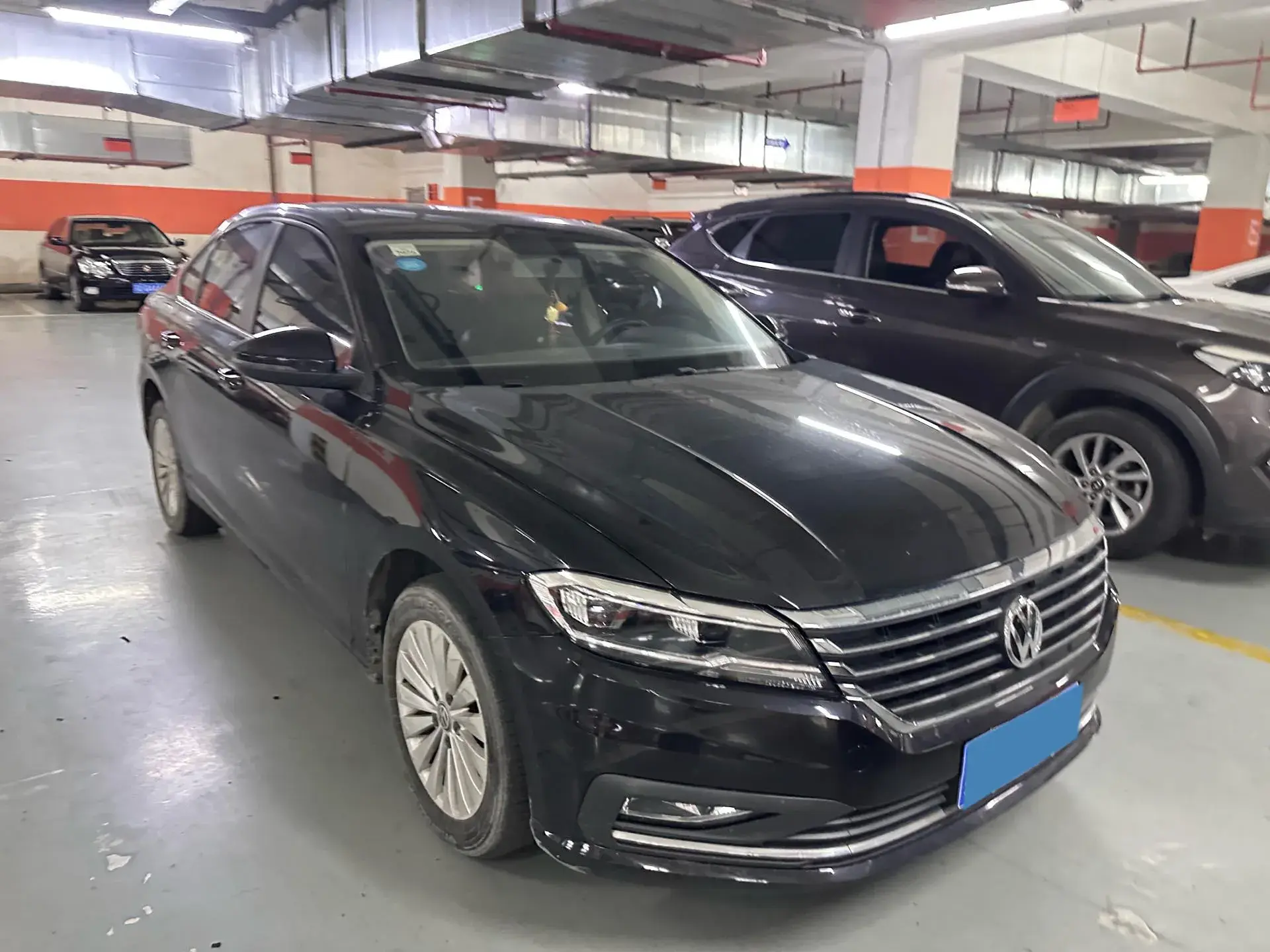 2018 VOLKSWAGEN LAVIDA thumbnail 2