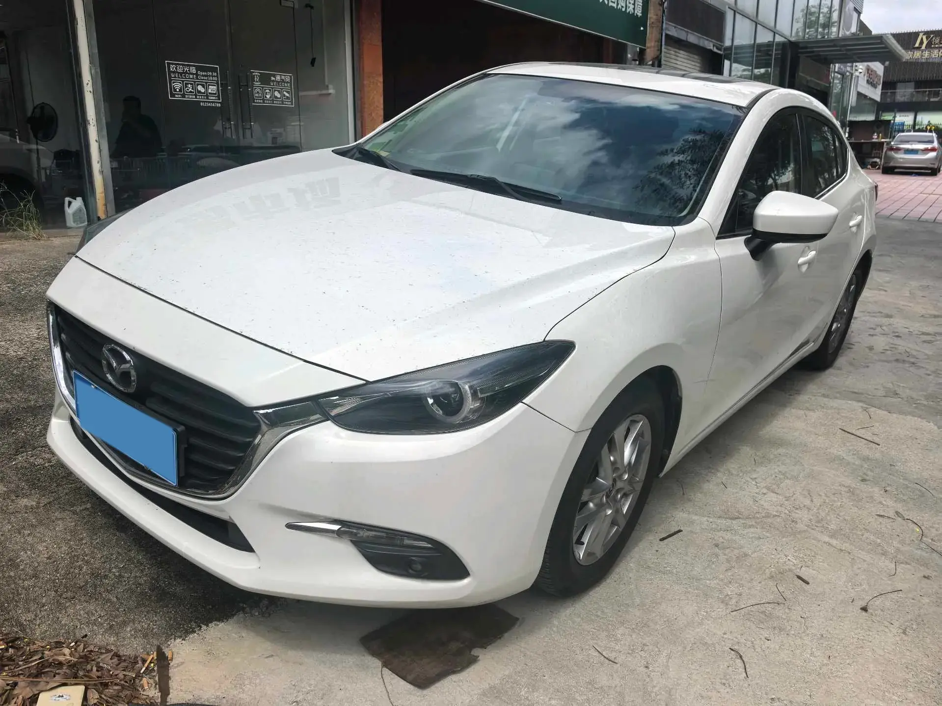 2017 MAZDA 3 view 1