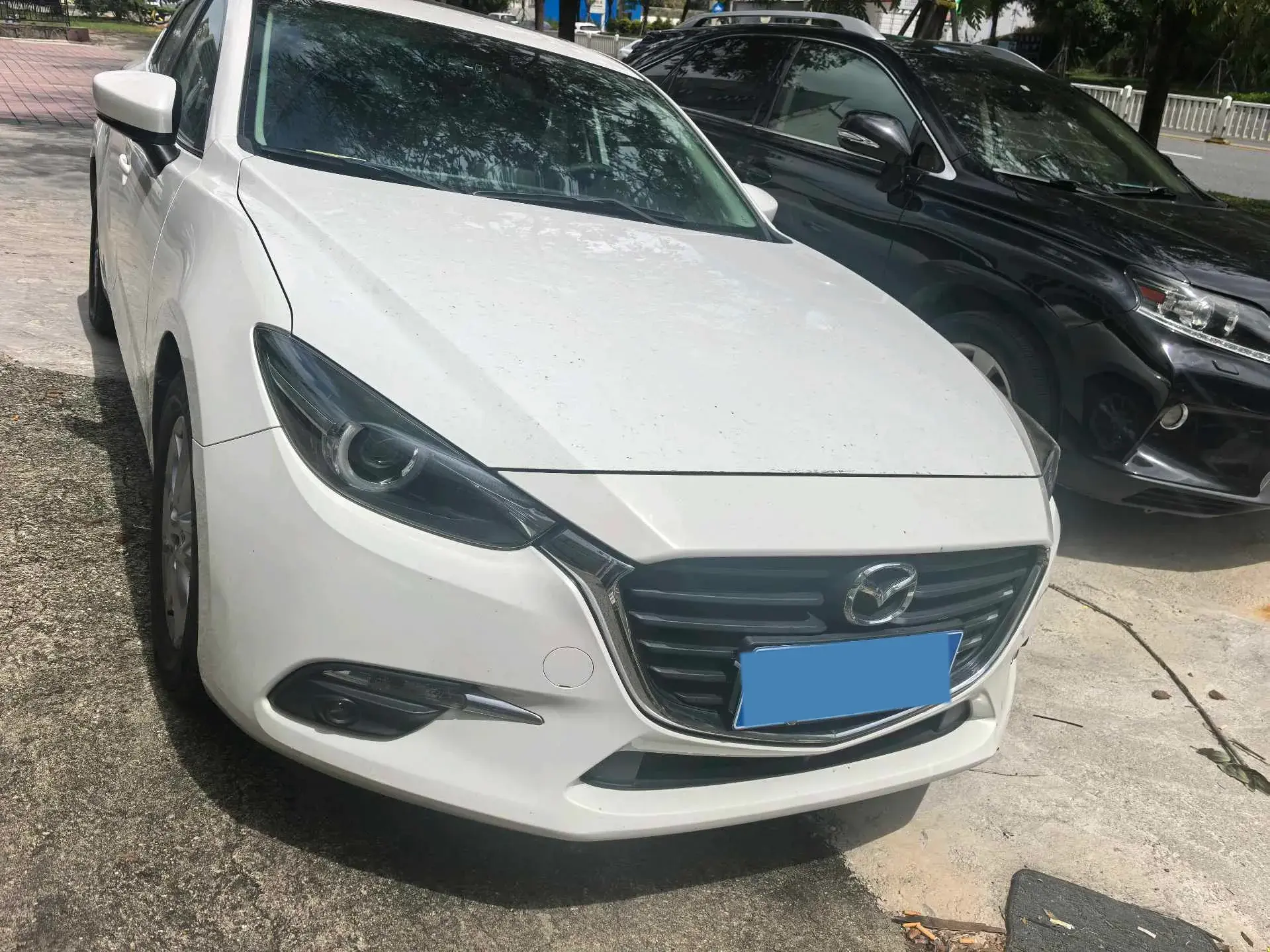 2017 MAZDA 3 thumbnail 2