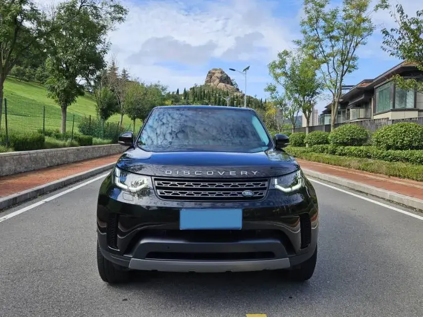 2019 LAND ROVER thumbnail 2