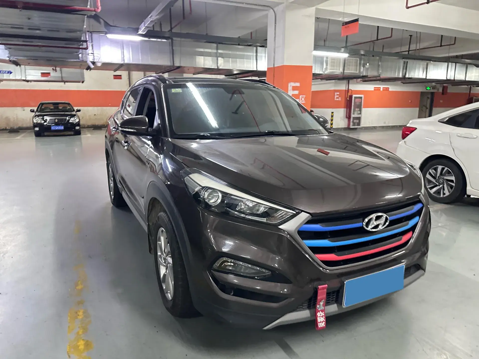 2018 HYUNDAI TUCSON thumbnail 2