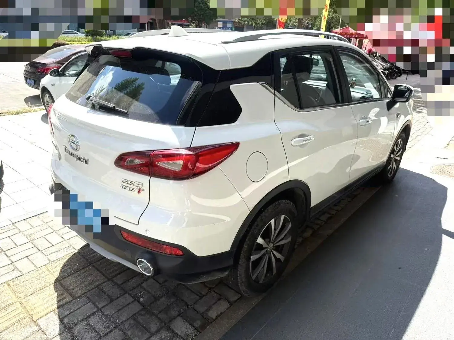 2019 GAC TRUMPCHI thumbnail 3