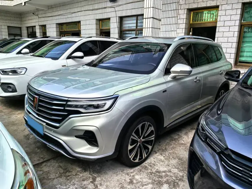 2020 ROEWE RX5 view 1