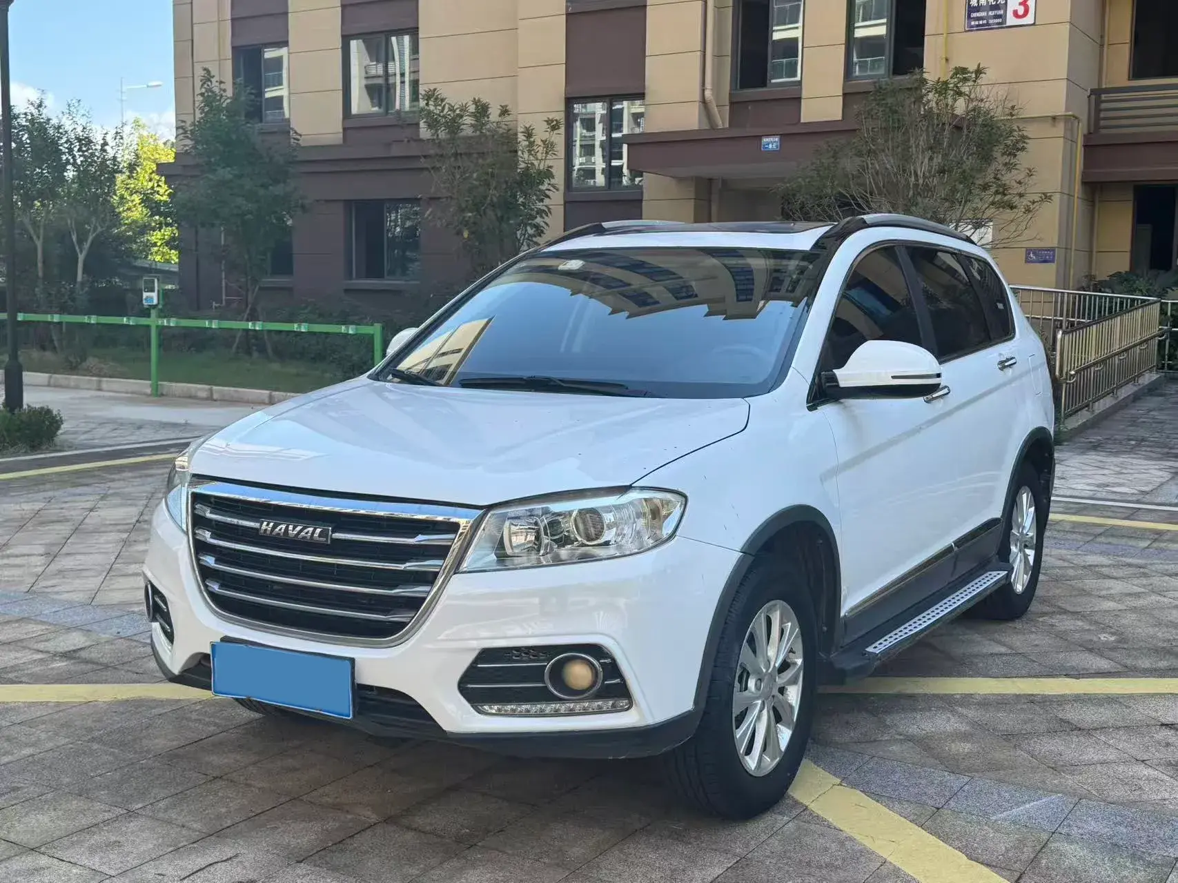 2019 HAVAL H6 view 1