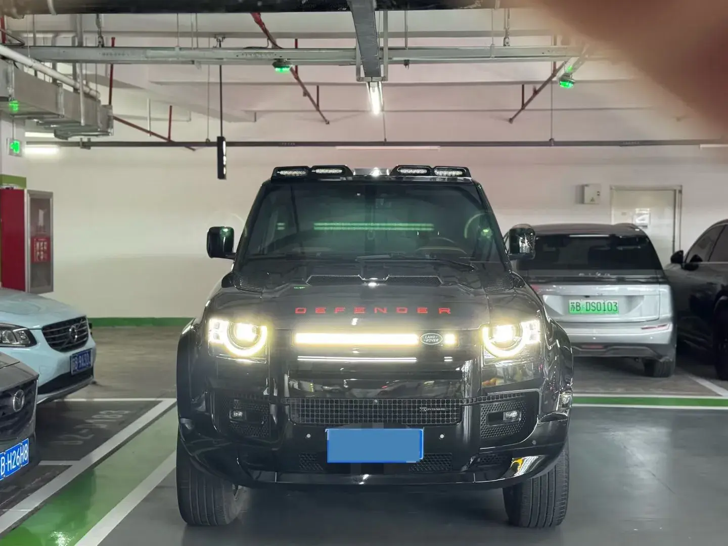 2023 LAND ROVER thumbnail 2