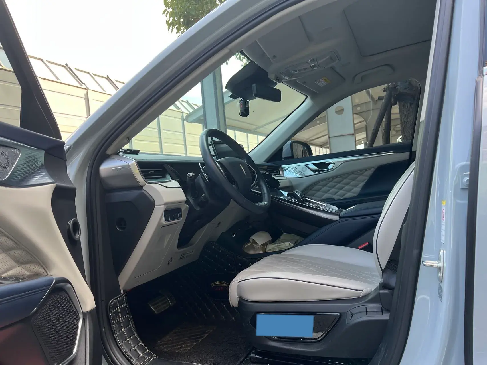 2021 WEY MOCHA thumbnail 3