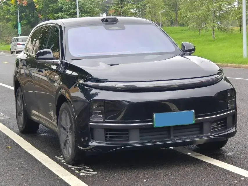 2024 LI L7 thumbnail 2