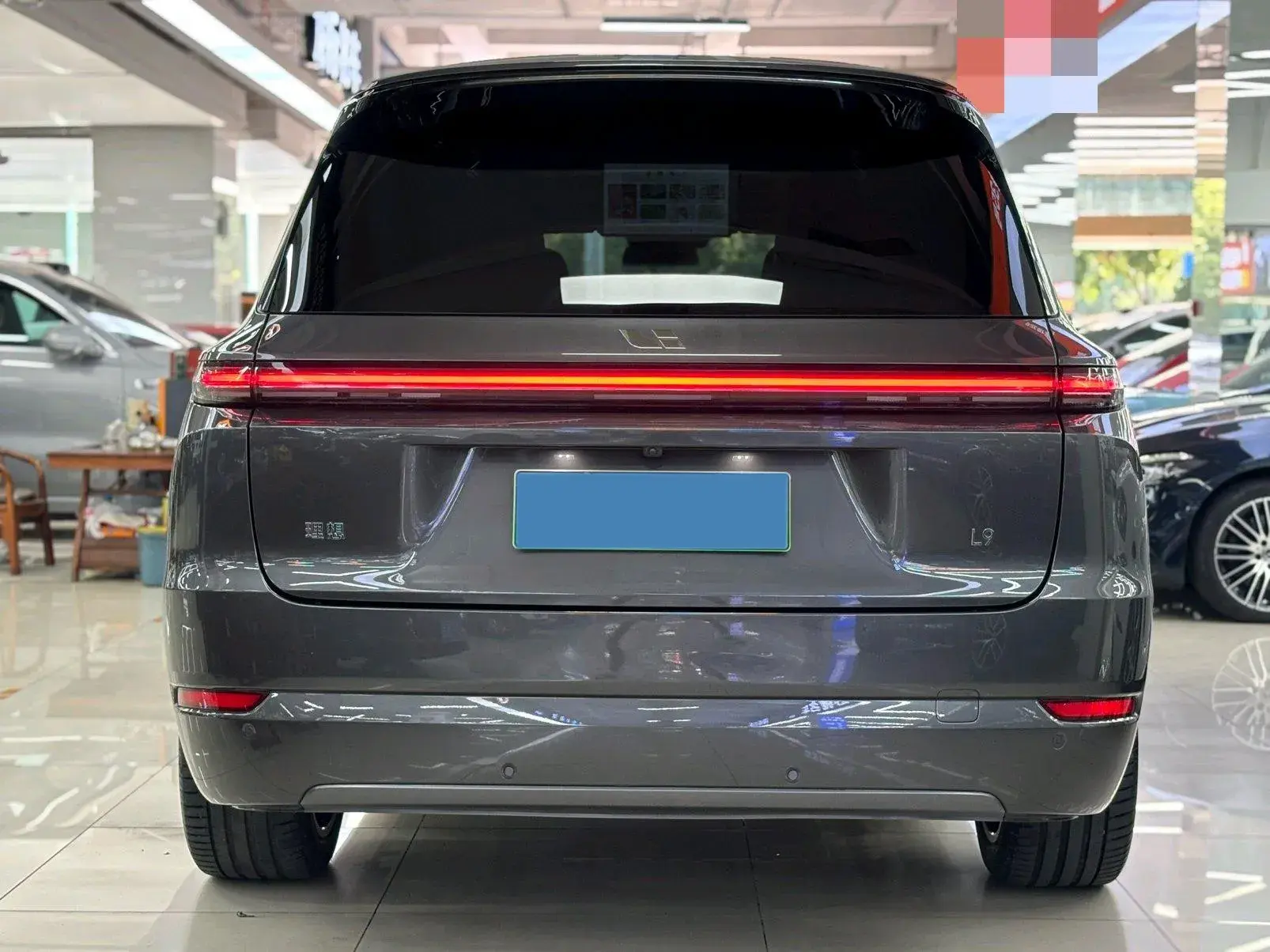 2022 LI L9 thumbnail 3
