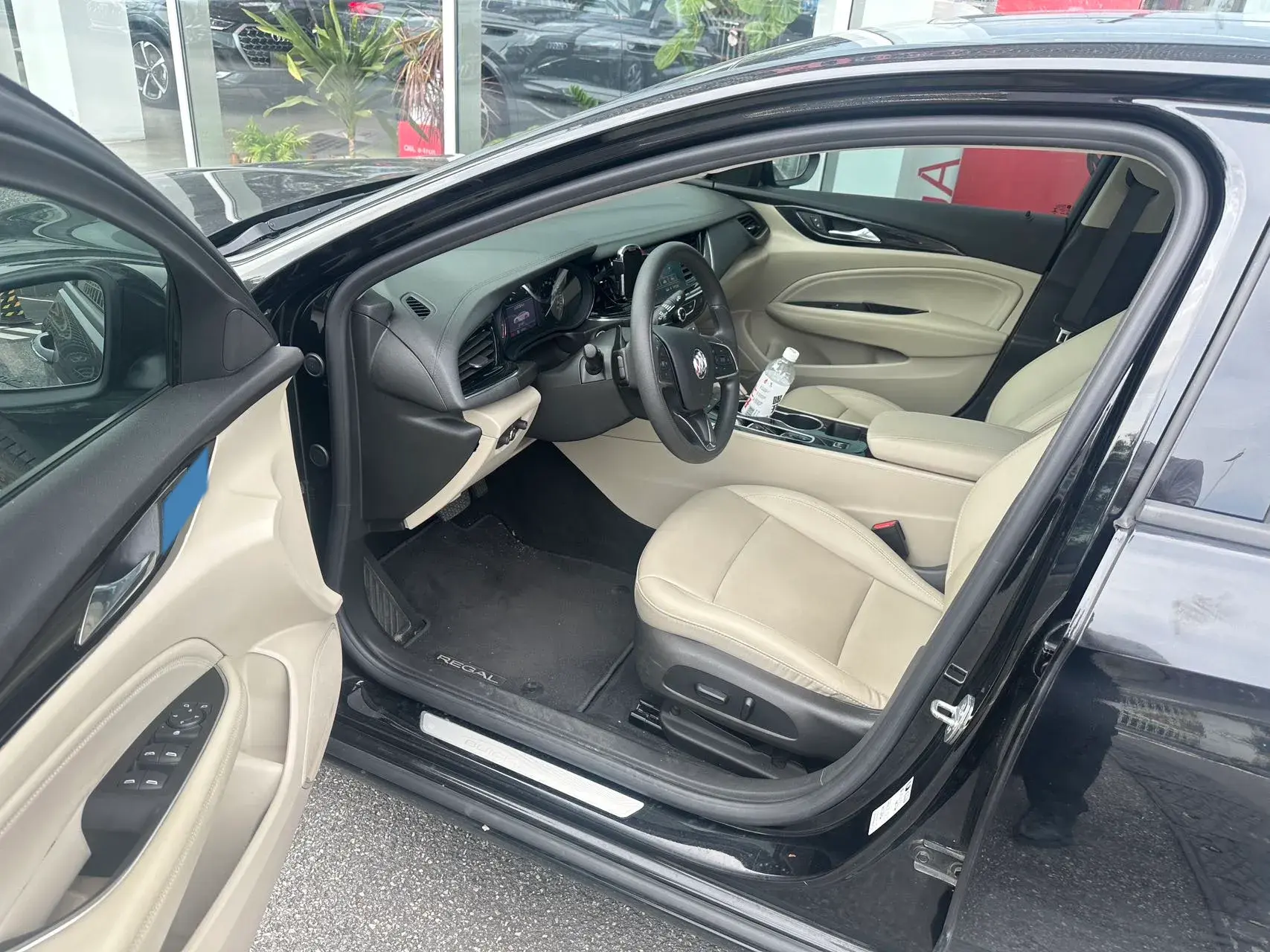 2020 BUICK REGAL thumbnail 3