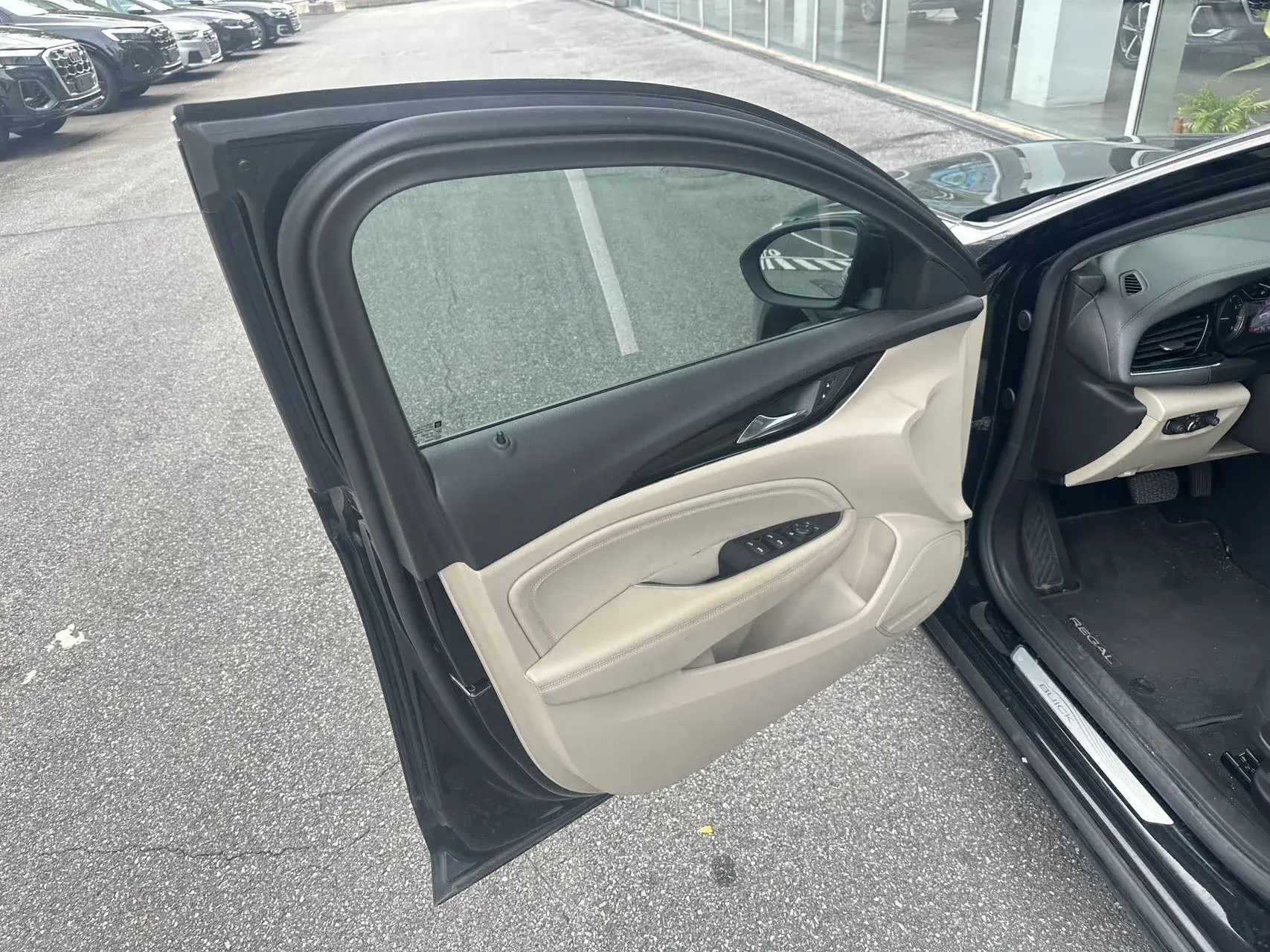 2020 BUICK REGAL thumbnail 4