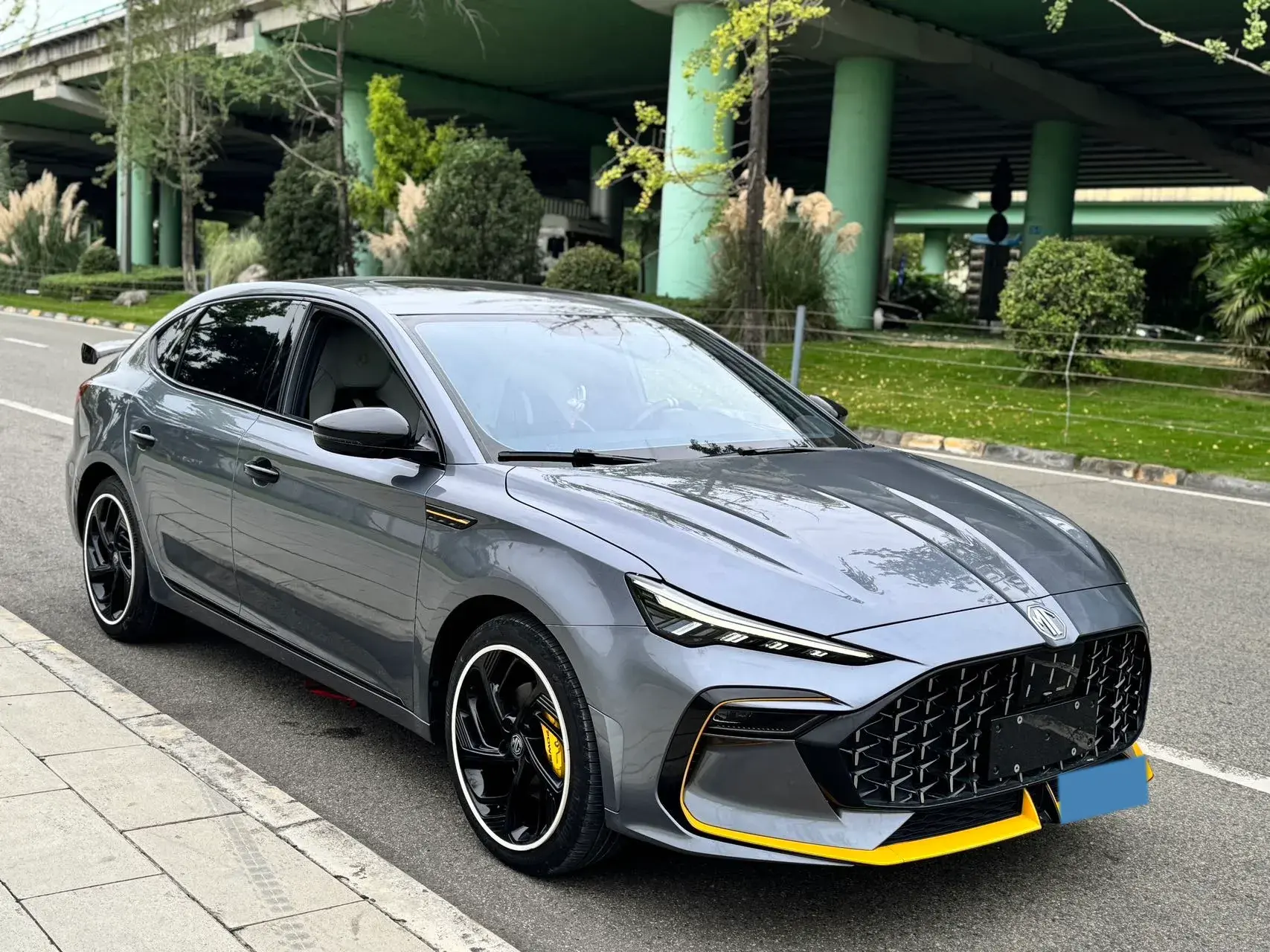 2021 MG MG6 thumbnail 3