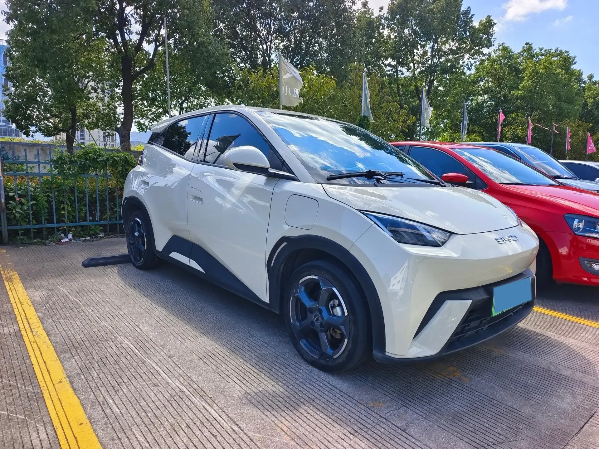 2023 BYD SEAGULL thumbnail 3