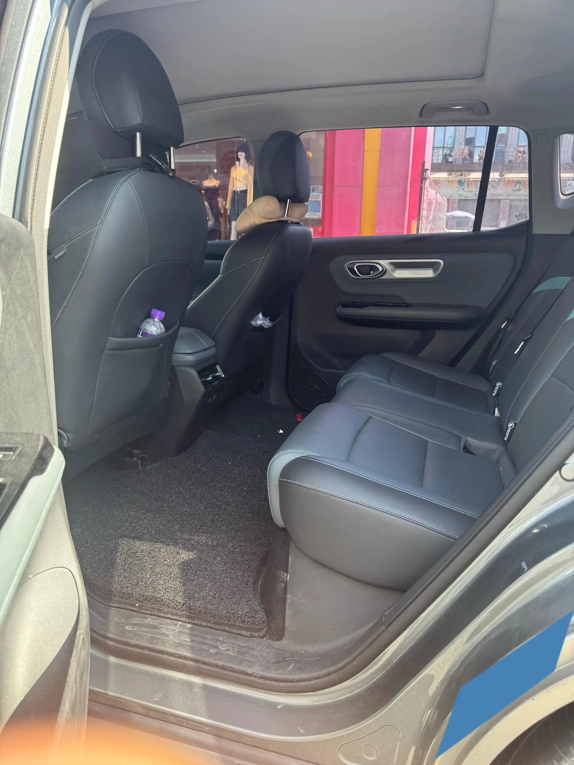 2023 AION Y thumbnail 4