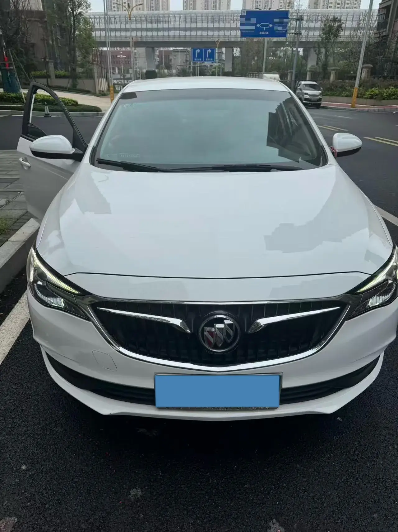 2019 BUICK EXCELLE thumbnail 2