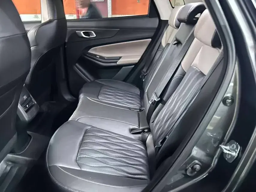 2022 CHANGAN CS75 thumbnail 4