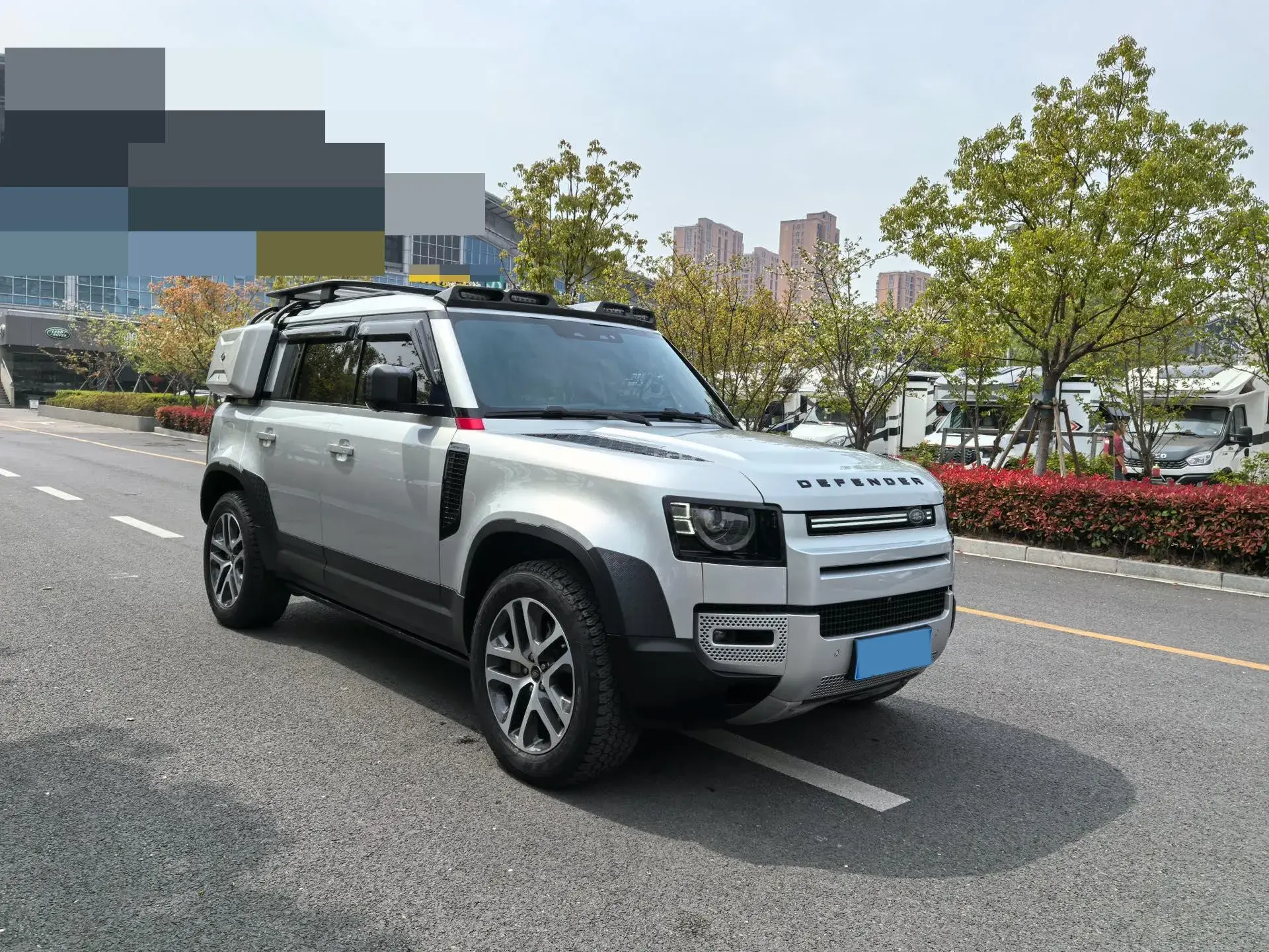2020 LAND ROVER thumbnail 3