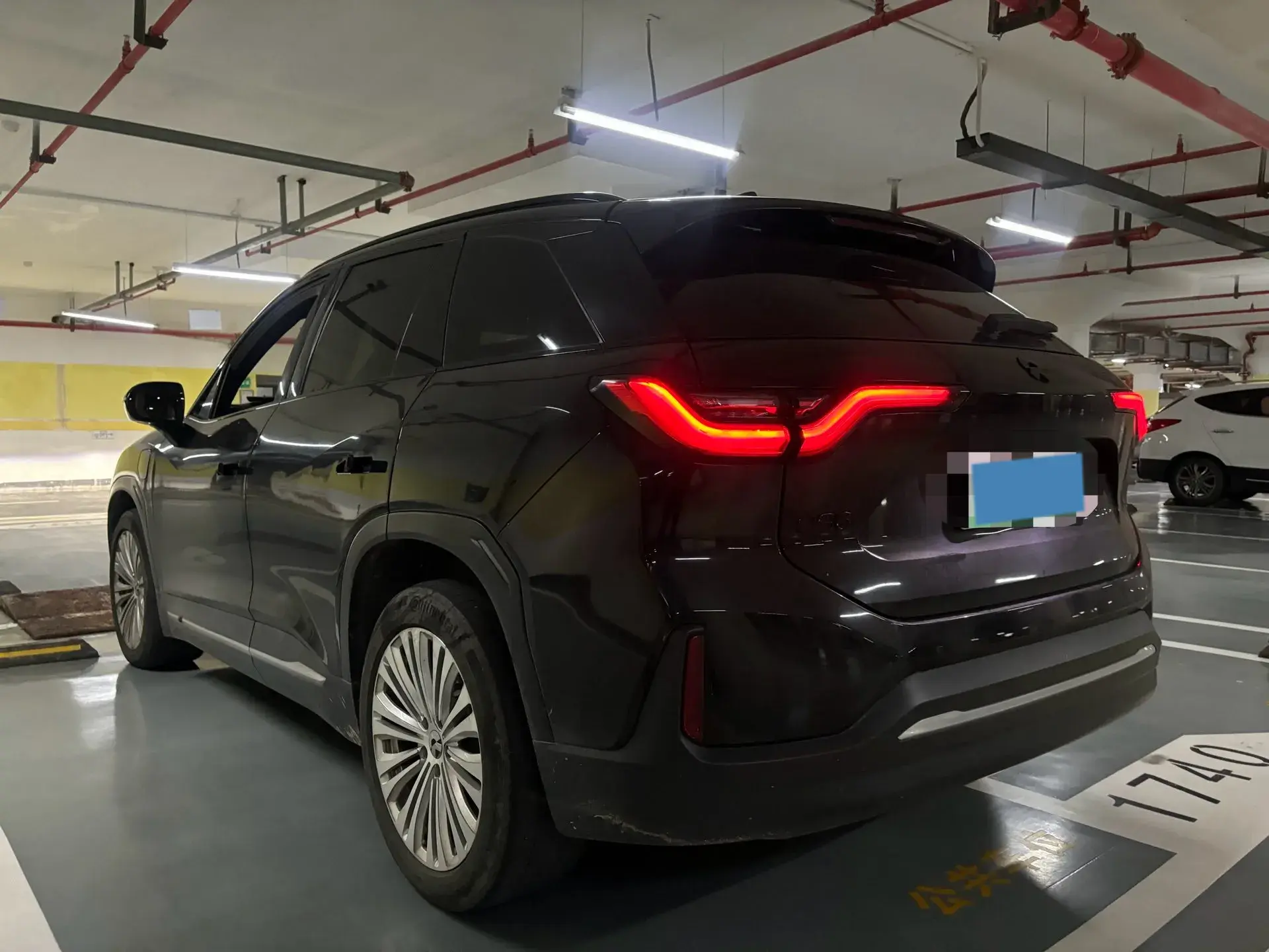 2020 NIO ES6 thumbnail 3