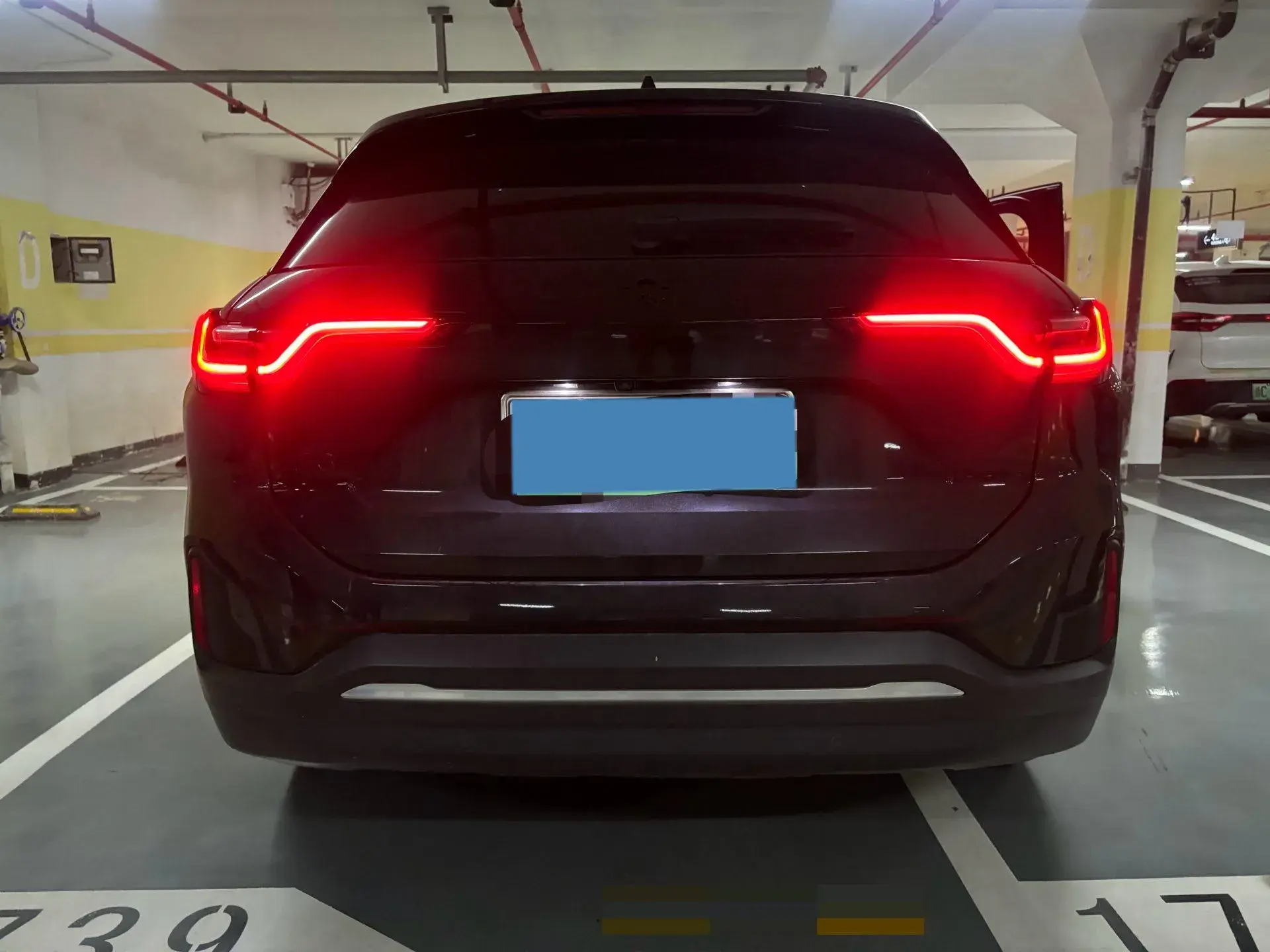 2020 NIO ES6 thumbnail 4