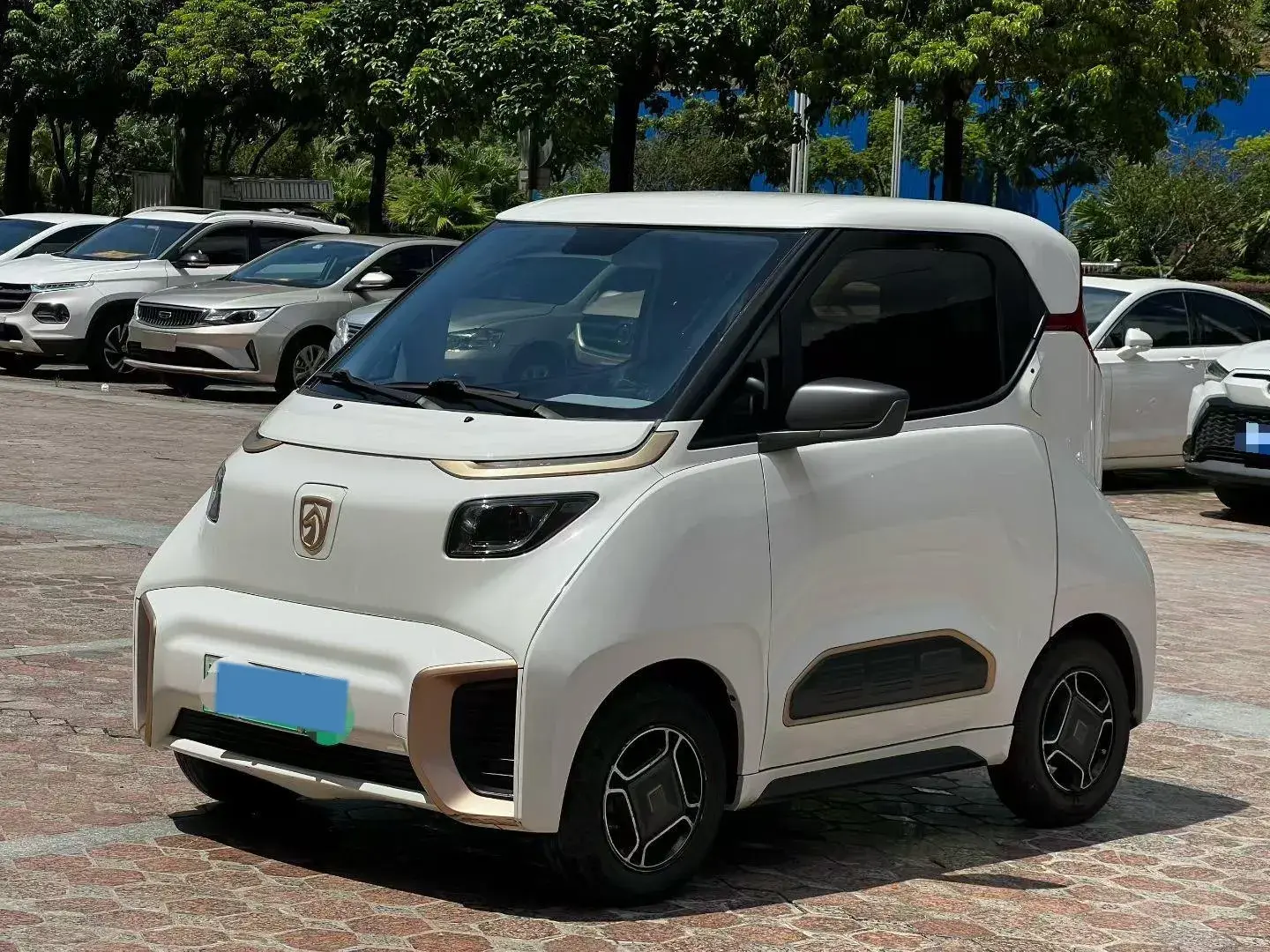 2019 BAOJUN E200 view 1