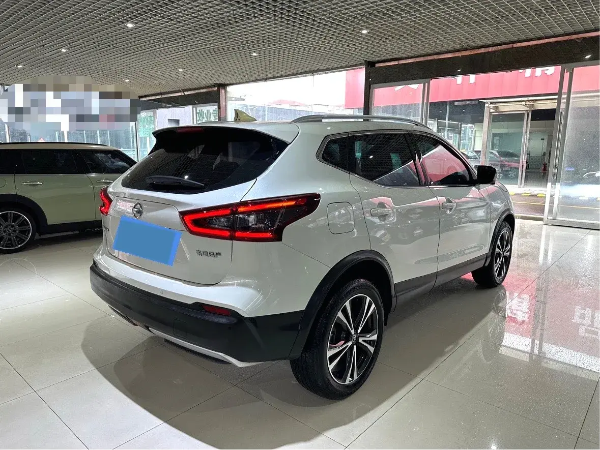 2022 NISSAN QASHQAI thumbnail 4