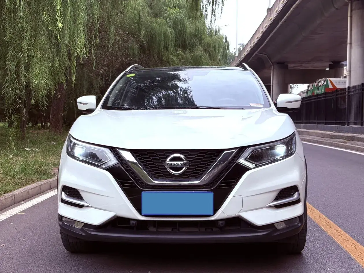 2021 NISSAN QASHQAI thumbnail 3
