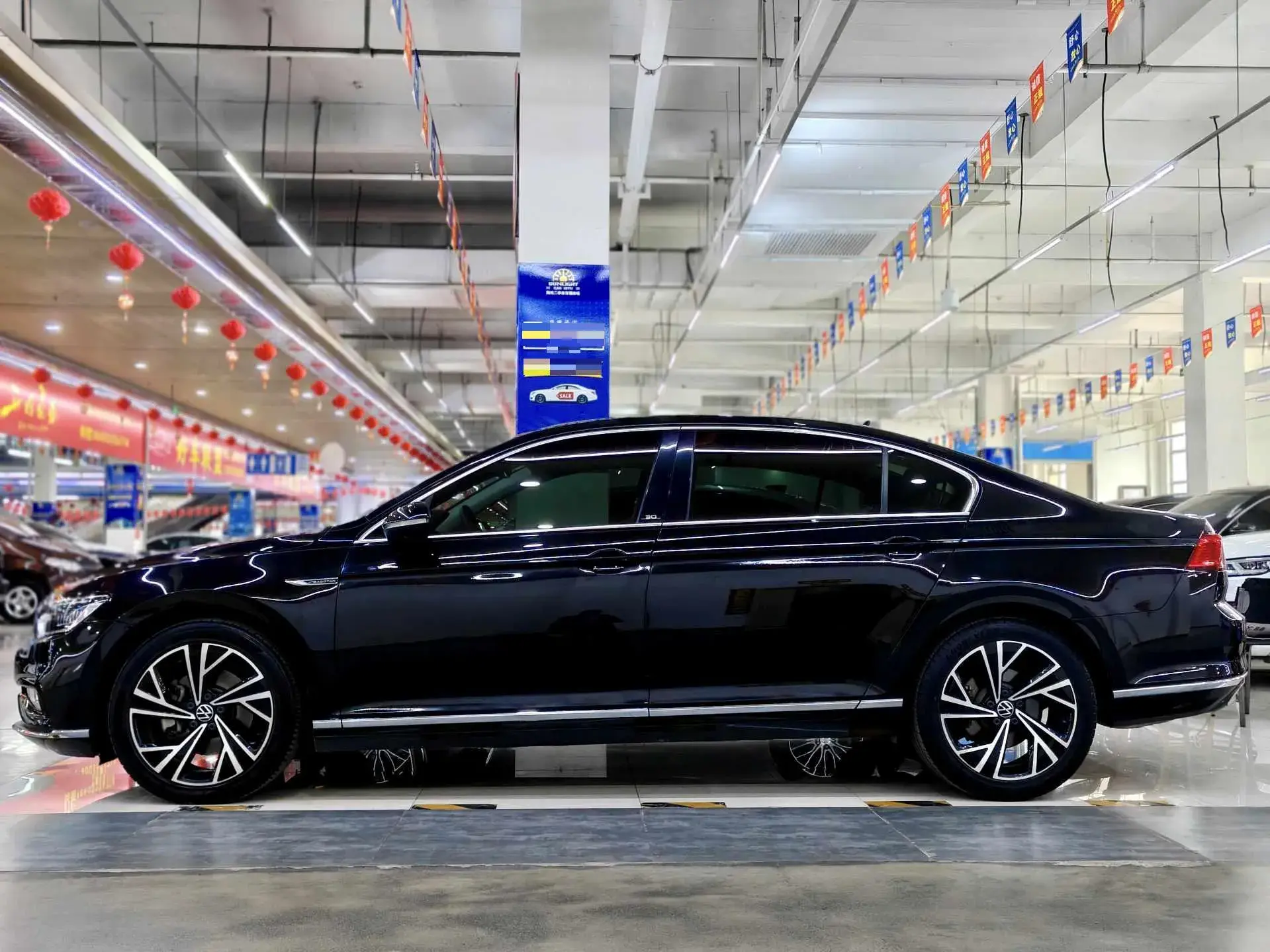 2021 VOLKSWAGEN MAGOTAN thumbnail 4